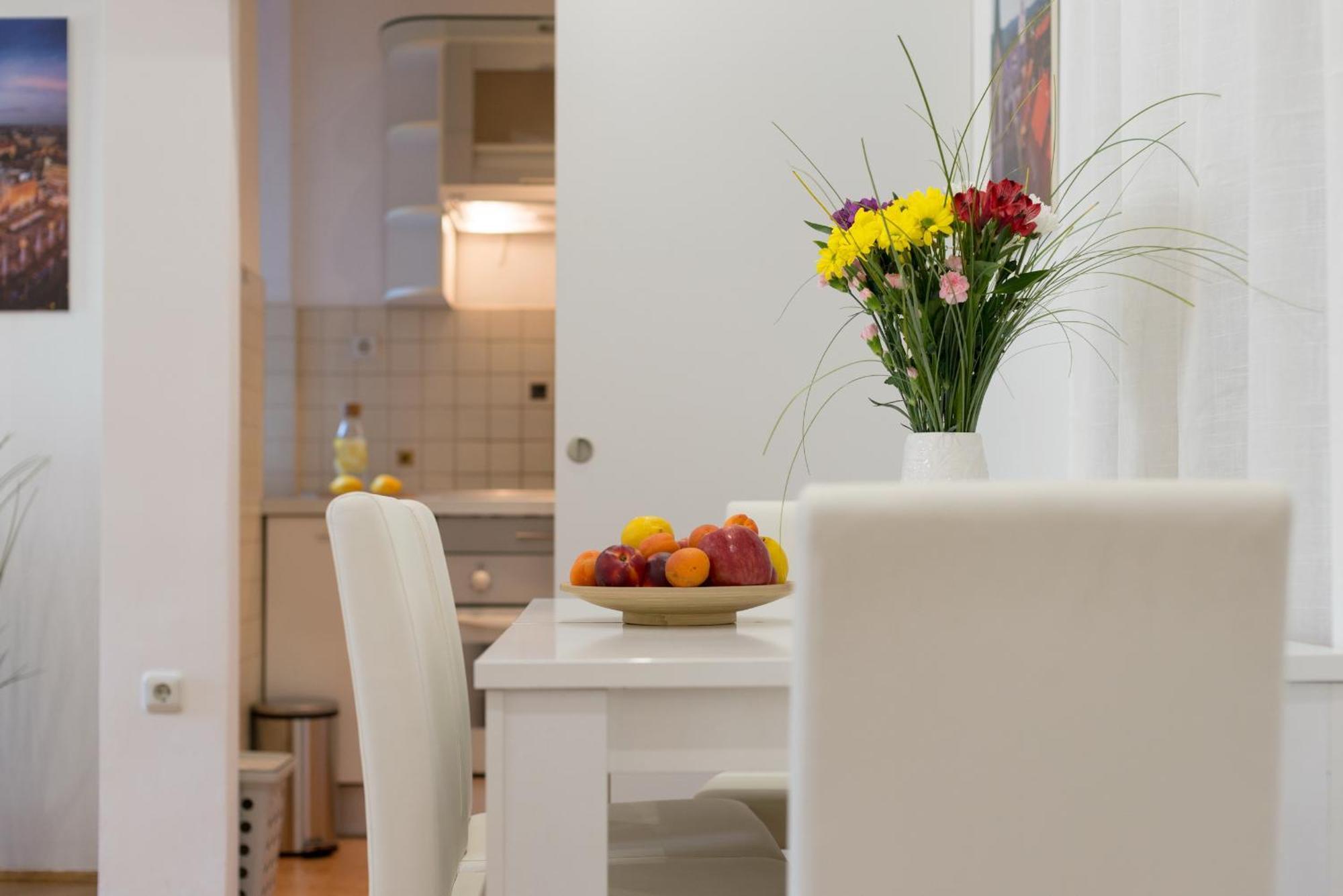 Like Home Zagreb Apartment Extérieur photo