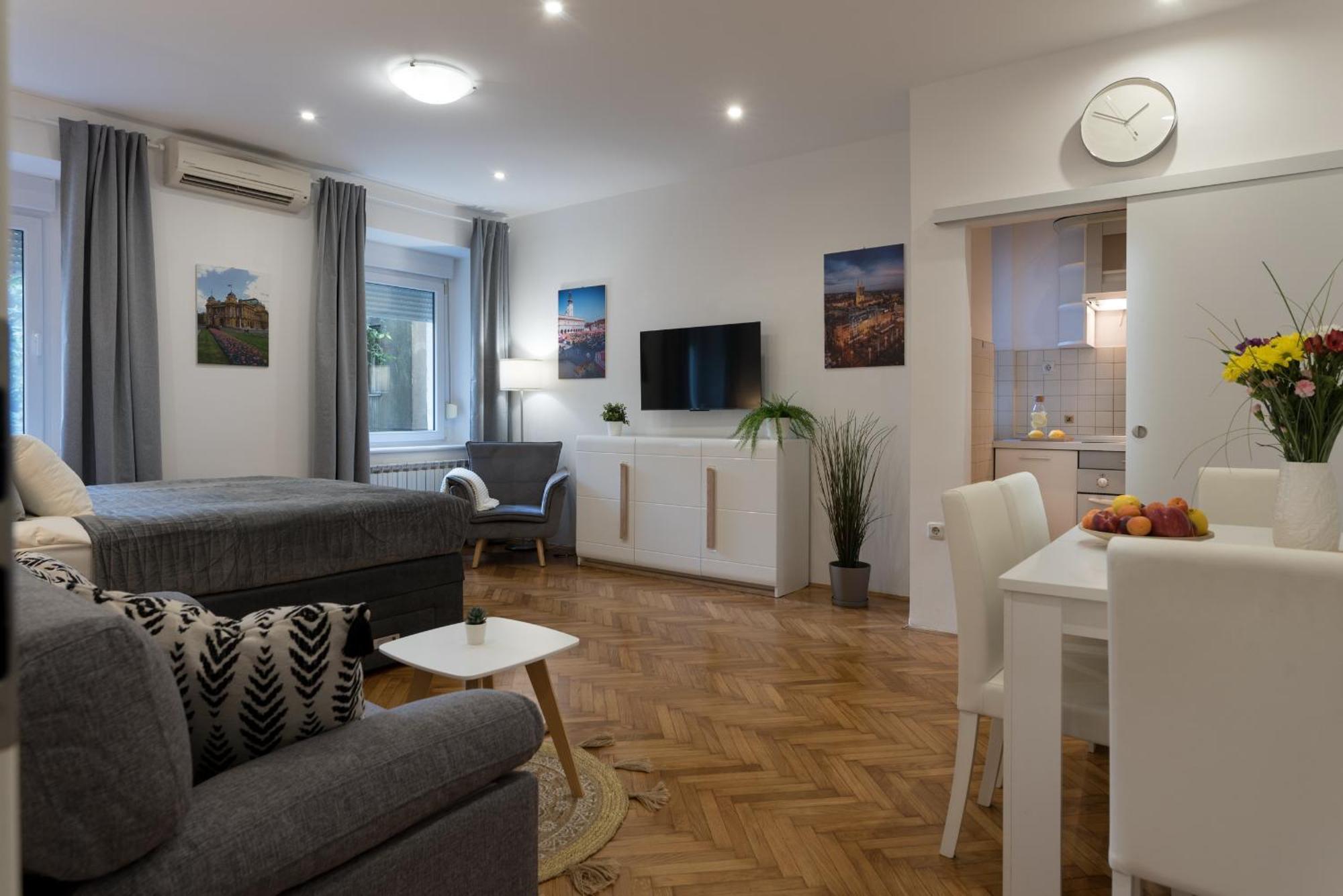 Like Home Zagreb Apartment Extérieur photo
